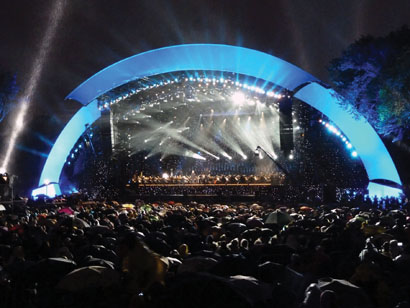 Andrea Bocelli and the New York Philharmonic in Central Park, 2011