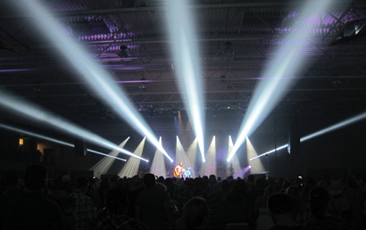 Jake Owen with Josh Gracin and Natalie Stovall