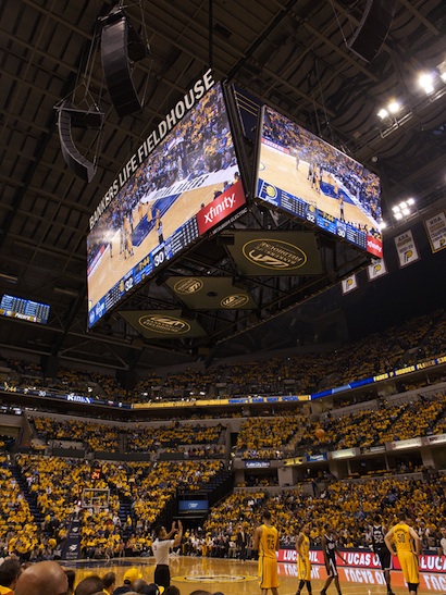 Pacers' new video board using Vista Spyder