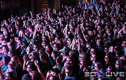 Primus toured with as many as 30,000 pairs of plastic glasses. Photo by Gunnar Curry courtesy of 3D Live.