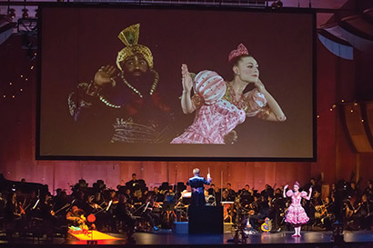 “A Dancer’s Dream” for the New York Philharmonic; photo by Chris Lee