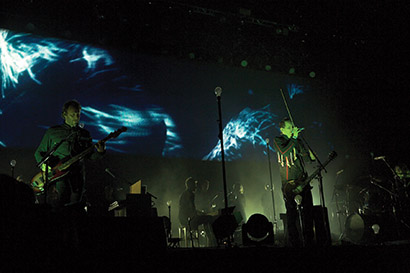 Sigur Rós Tours with XL Video Support