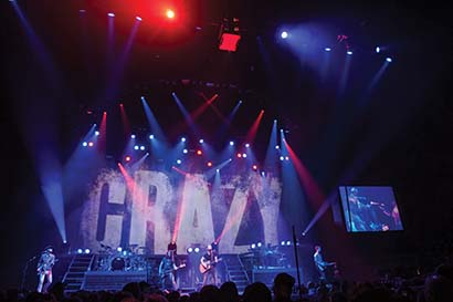 Dierks Bentley Lighting Rig Driven by Jands Vista Console. Photo by Blu Sanders