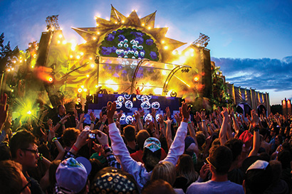 Sunrise Festival 2013 in Belgium included Robe fixtures