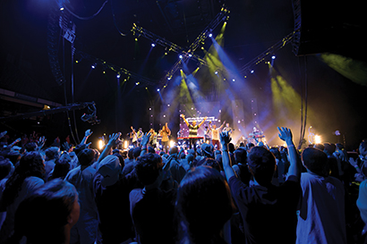 The event featured Hillsong Live and other Christian music artists.