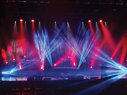 American R&B trio, TGT, played London’s iconic Eventim Apollo (formerly the Hammersmith Apollo) on March 27 as part of their “Shirts Off” tour. The rig included Elation’s Platinum Series and other Elation fixtures supplied by English rental company MusicMann.