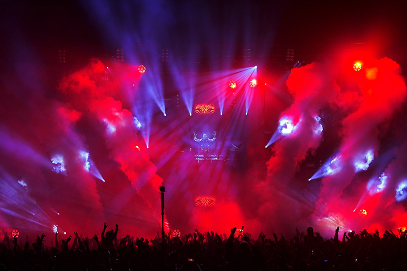 Global Gathering Headliner David Guetta Performs with New Visuals, Robe Gear. Photo by Louise Stickland