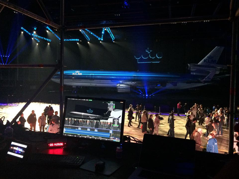 KLM Plane Gets Projection-Mapped with d3 Assist