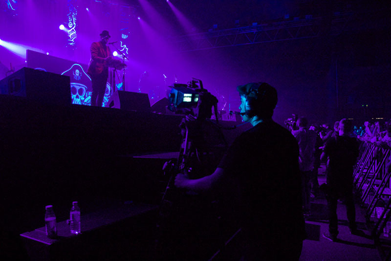 XL Video supplies camera package for Fat Freddy’s Drop at Alexandra Palace in London. Photo by Darren Bandoo