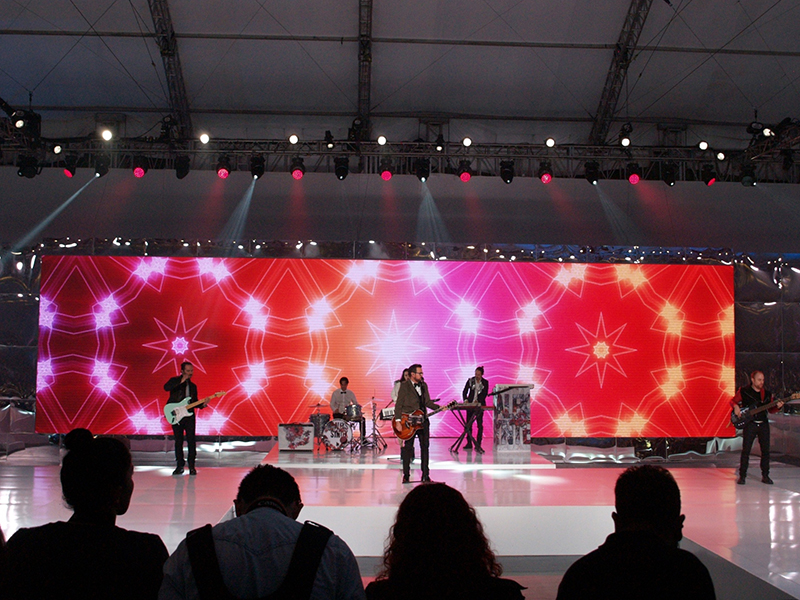 Fashion Fest with Dicolor LED display panels