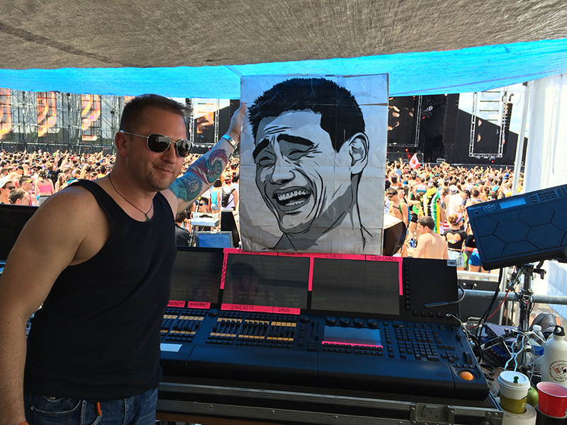 Patrick Dierson with Yao Ming meme caricature borrowed from a fan at EDC NY 2014.