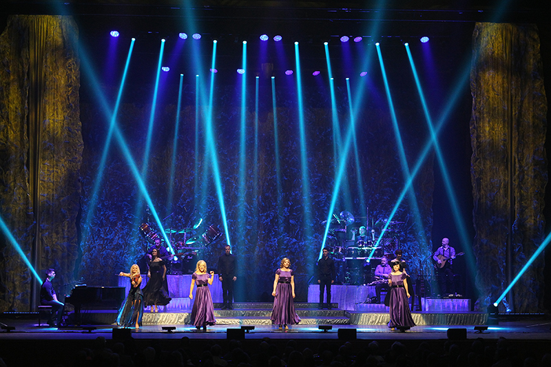 Celtic Woman 10th Anniversary World Tour photo by Todd Kaplan