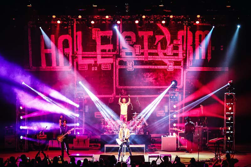 Halestorm photo by Rob Fenn