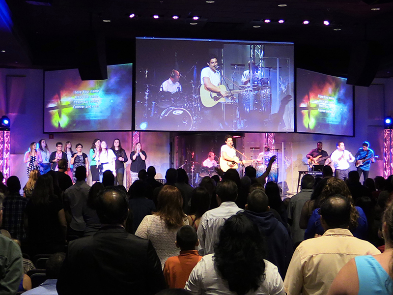 Miami Vineyard Community Church is using Eiki projectors for its services.