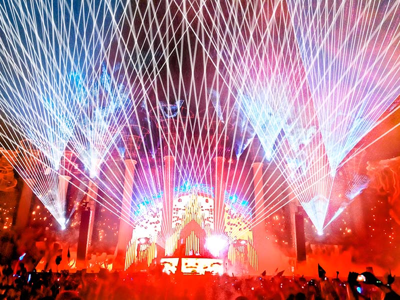 At EDC Las Vegas last year, Laserworld provided 30 laser systems.