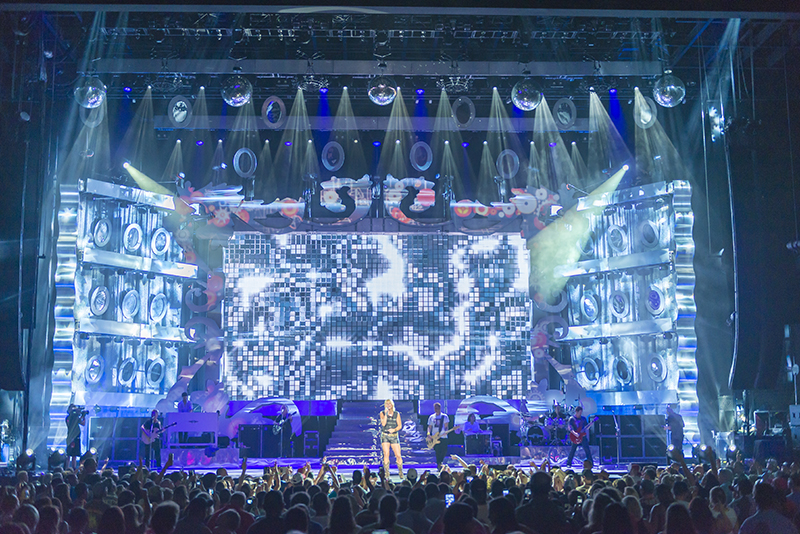 Miranda Lambert tour photo by Ben Dickmann courtesy MooTV