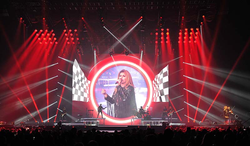 Shania Twain 'Rock This Country' Tour photo by Steve Jennings