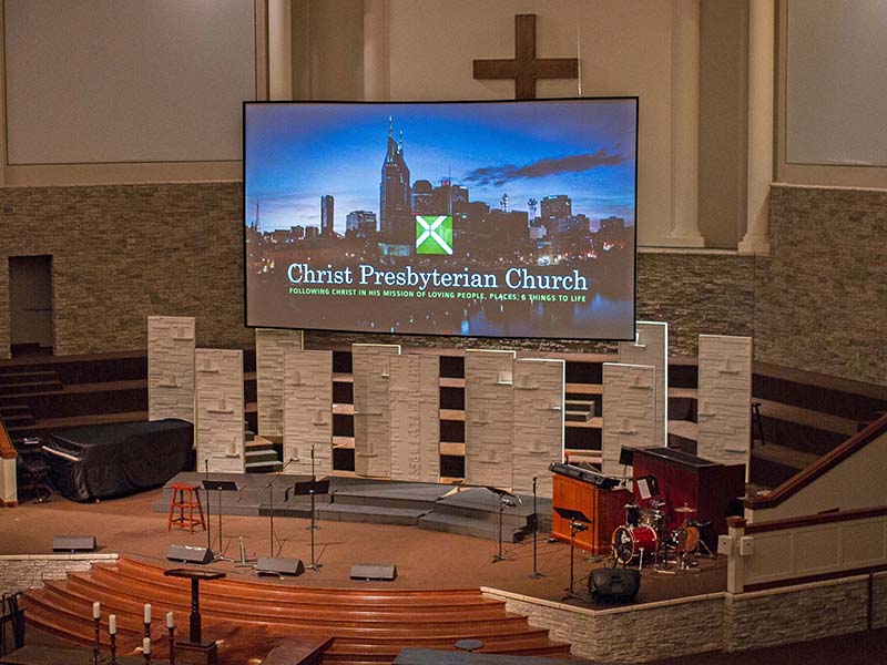 Christ Presbyterian Church in Nashville Installs Eiki Projectors