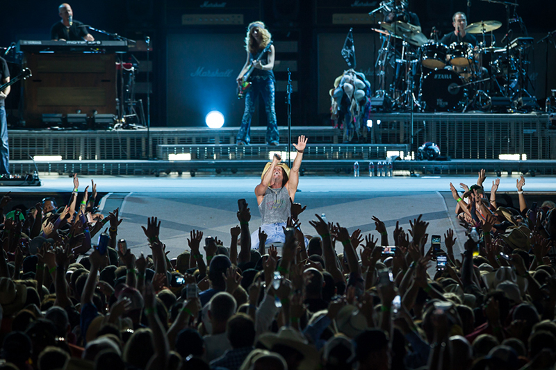 Kenny Chesney ‘Big Revival’ Tour photo by Jensen Sutta