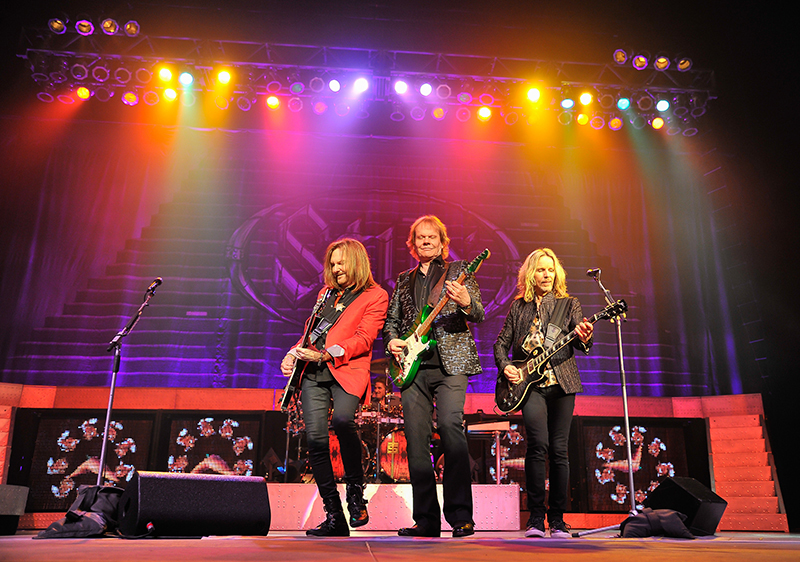 Styx 2016 concert photo by Steve Jennings