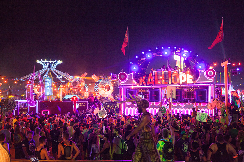 The mobile Kalliope stage and Heathen at EDC