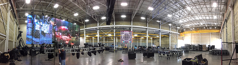 This panoramic shot shows the setup for Brad Paisley’s tour.