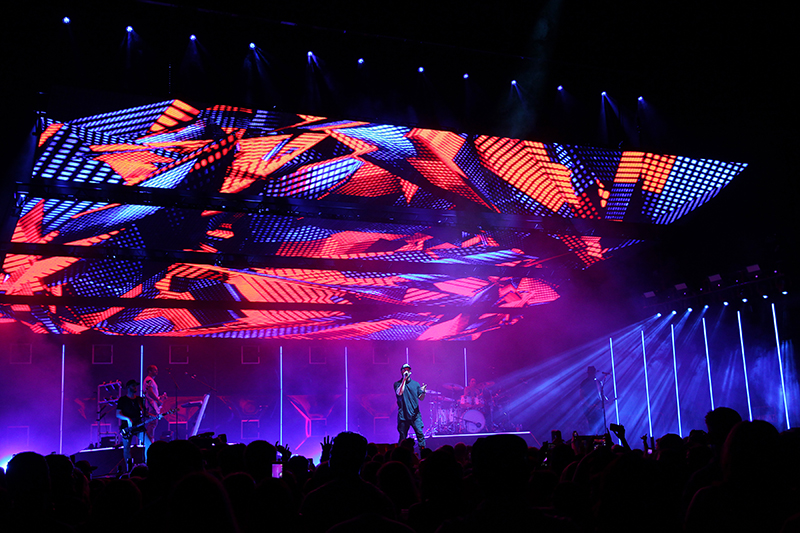 Travis Shirley is behind the wheel on this tour's production design, which includes a mosaic ceiling over the artist's head. Photos by Todd Kaplan